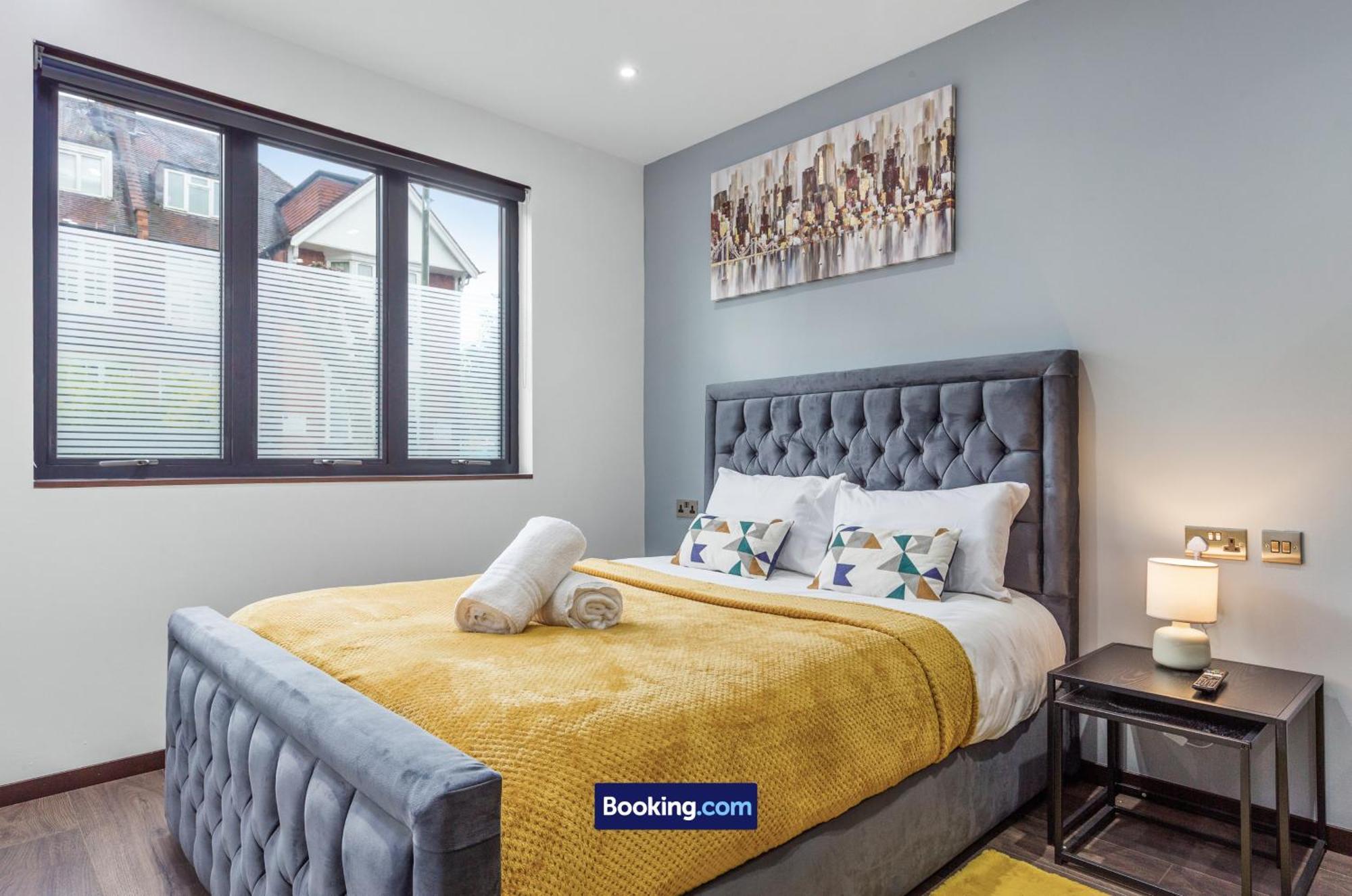 Stylish Studio Apt By Stay Smart Short Lets & Serviced Accommodation Woodstock With Free Wifi London Exterior photo